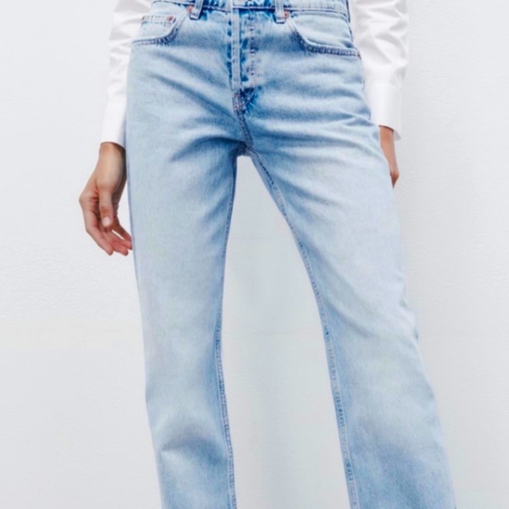 Zara Straight Leg - High-waist Jeans